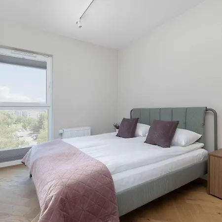 Cosy In Cracow With Parking And Air Conditioning By Renters Διαμέρισμα *